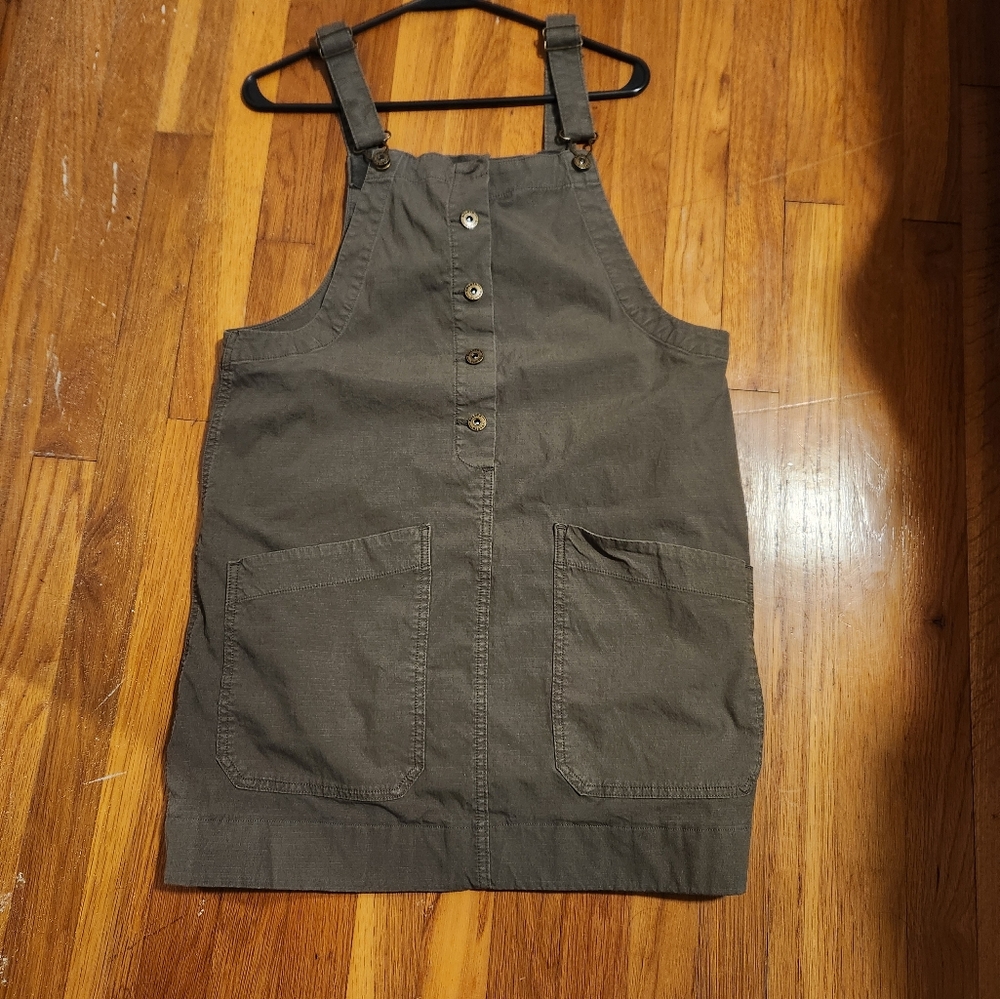 Overall dress